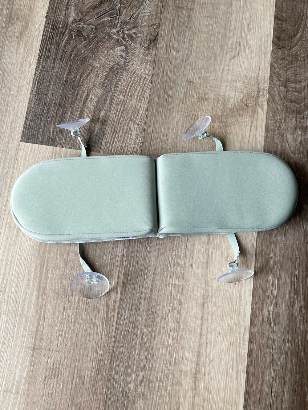 Lalo Bath Elbow Rest Saver Green